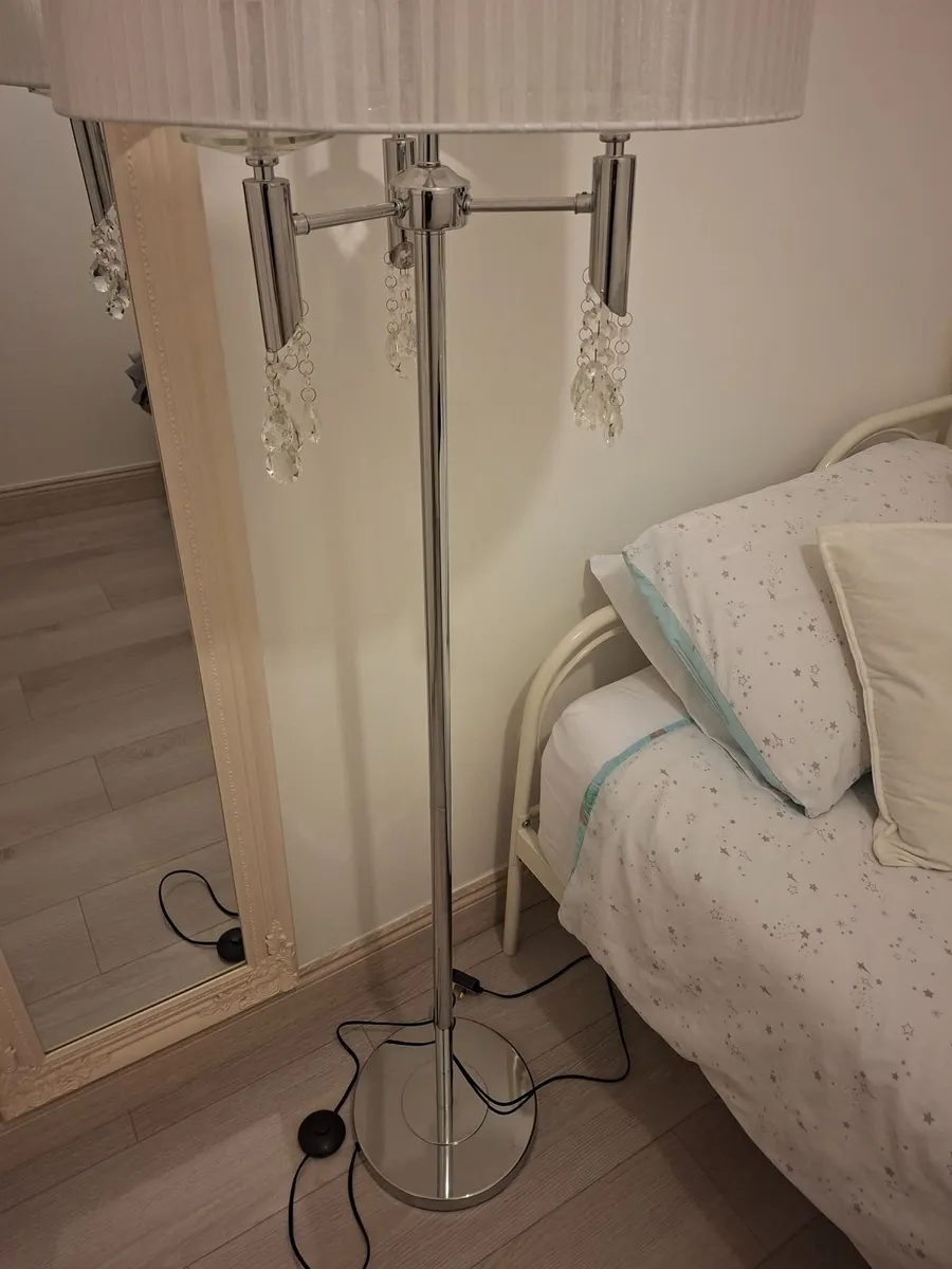 Floor Lamp - Image 3