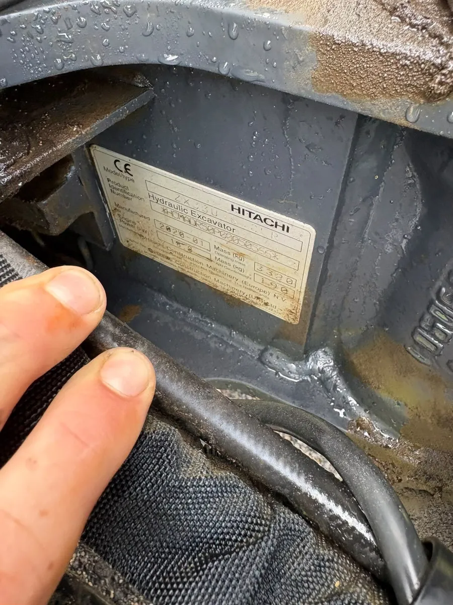 2020 hitachi zaxis 33u-6 - Image 3