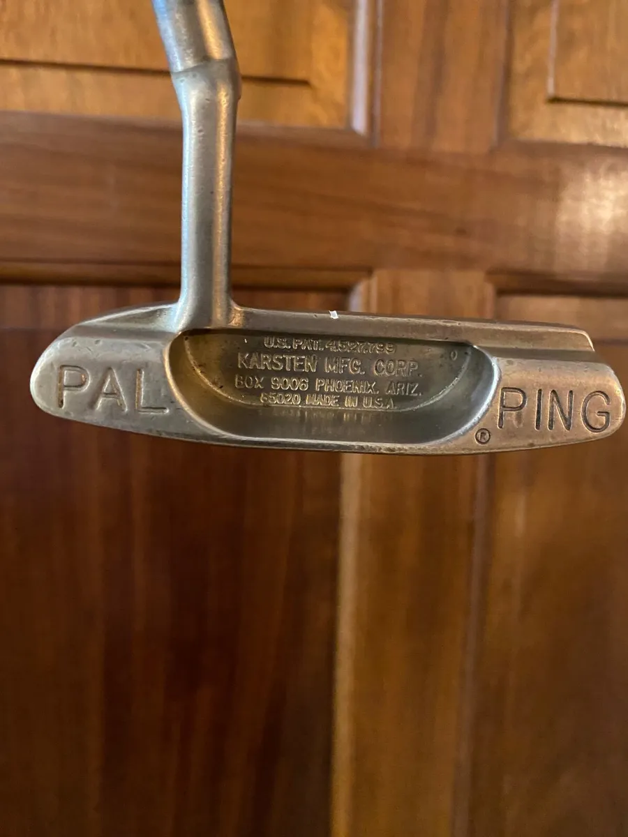 Ping Pal 35 inch Putter As New Condition - Image 1