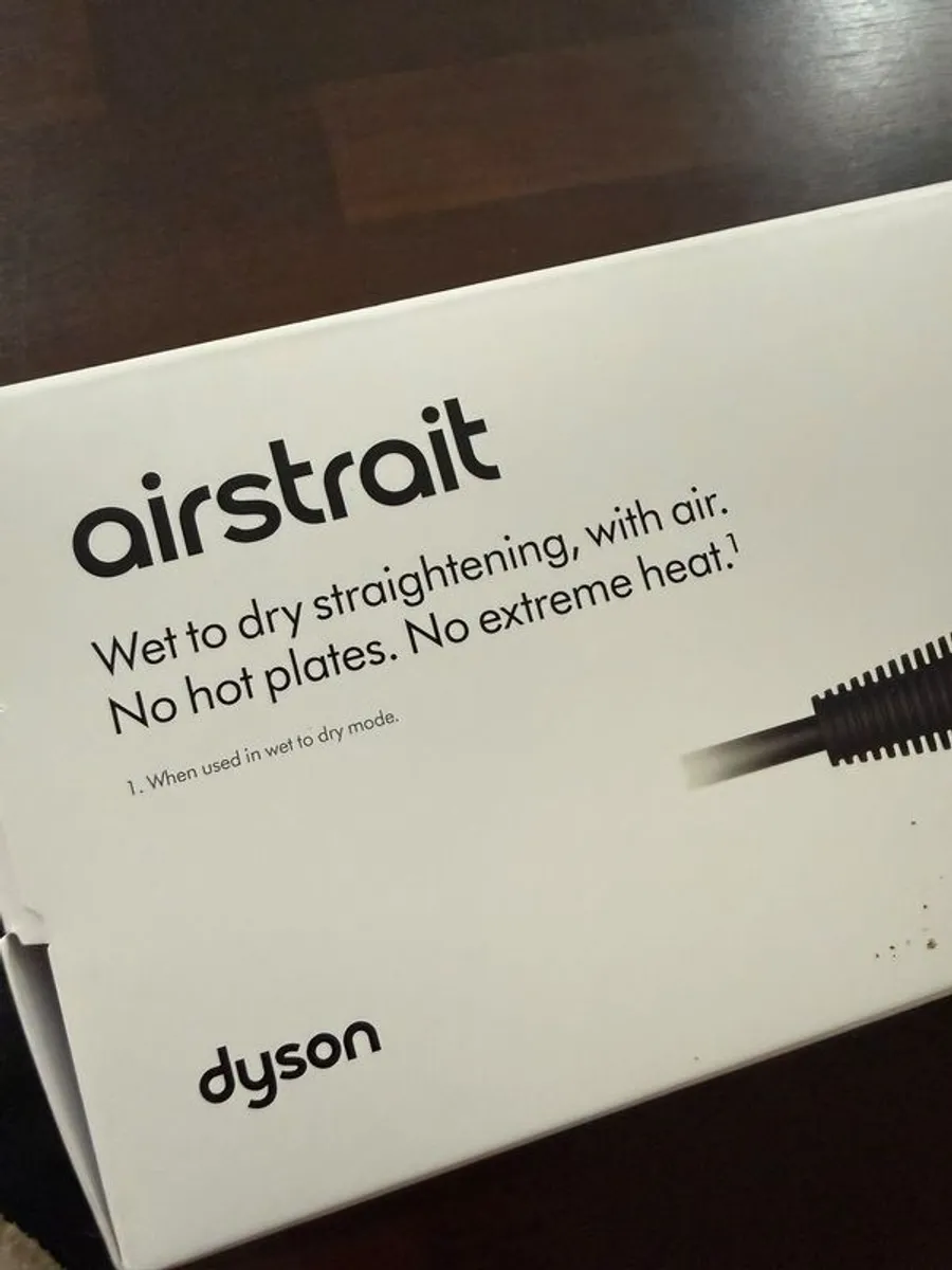 Dyson Airstrait wet-to-dry hair straightener - Image 3