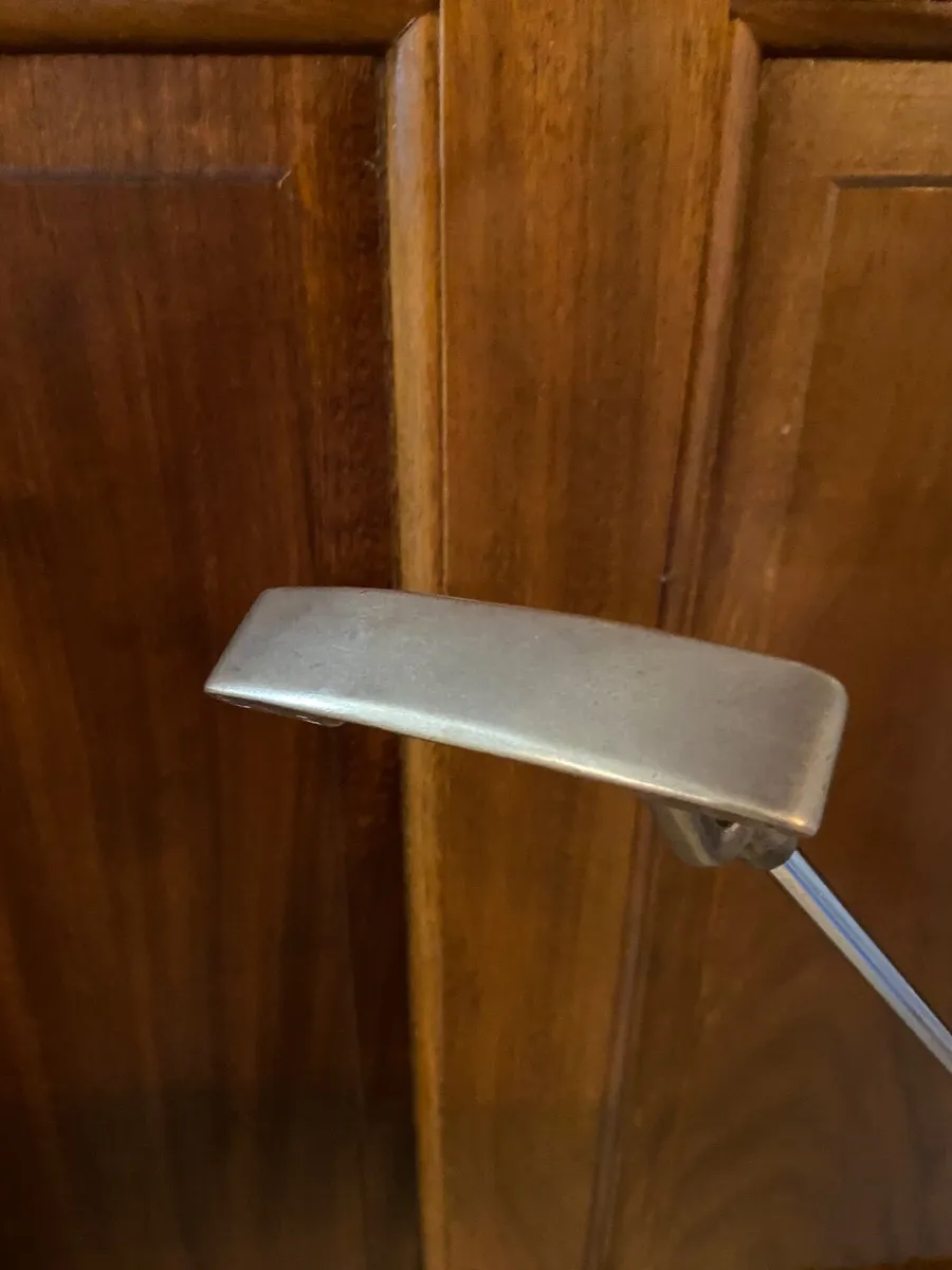 Ping Pal 35 inch Putter As New Condition - Image 2