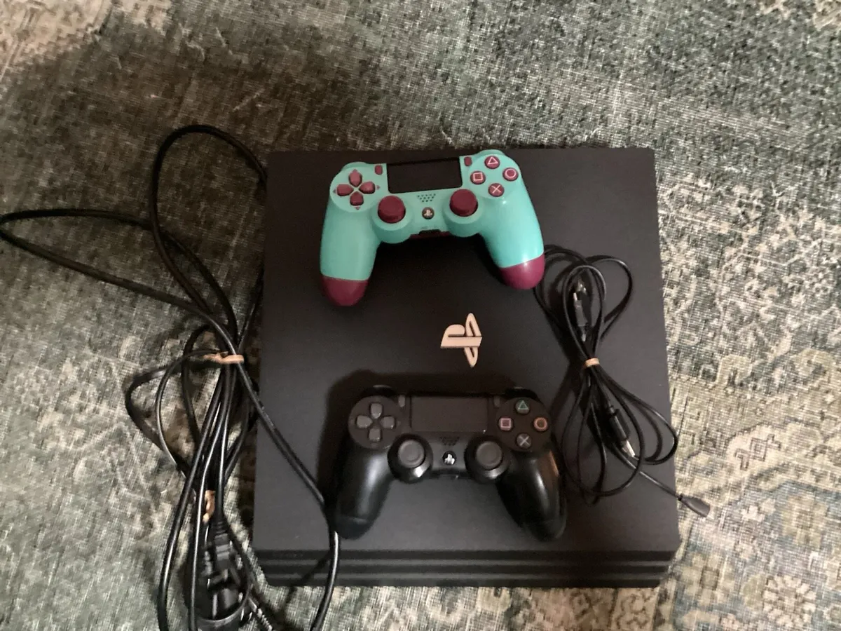 PS4 pro - Image 3