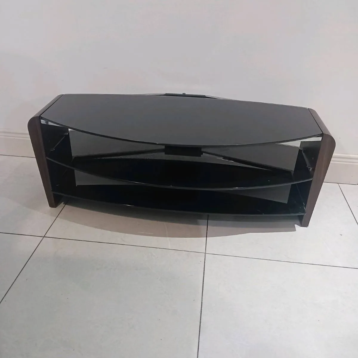 TV Stand - Image 3
