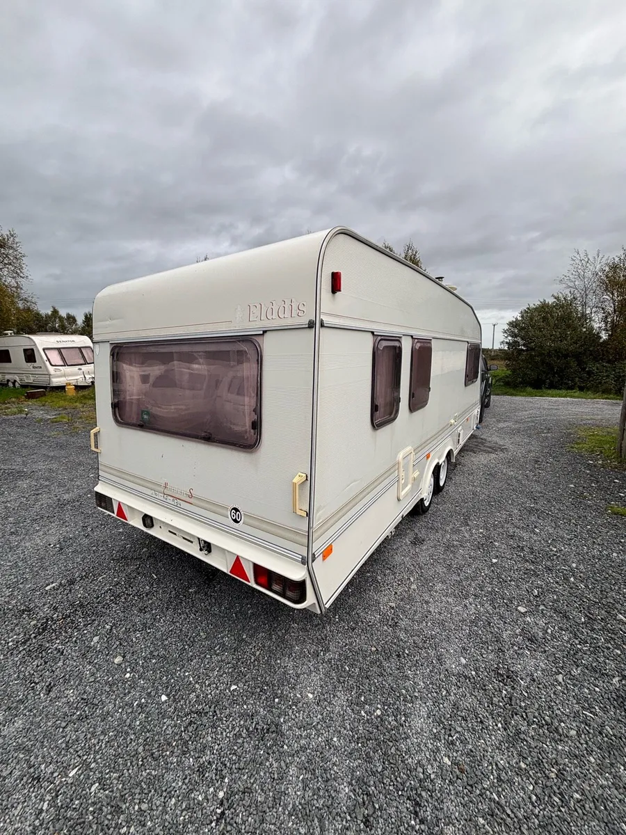 Elddis tynedales 5 birth - Image 4