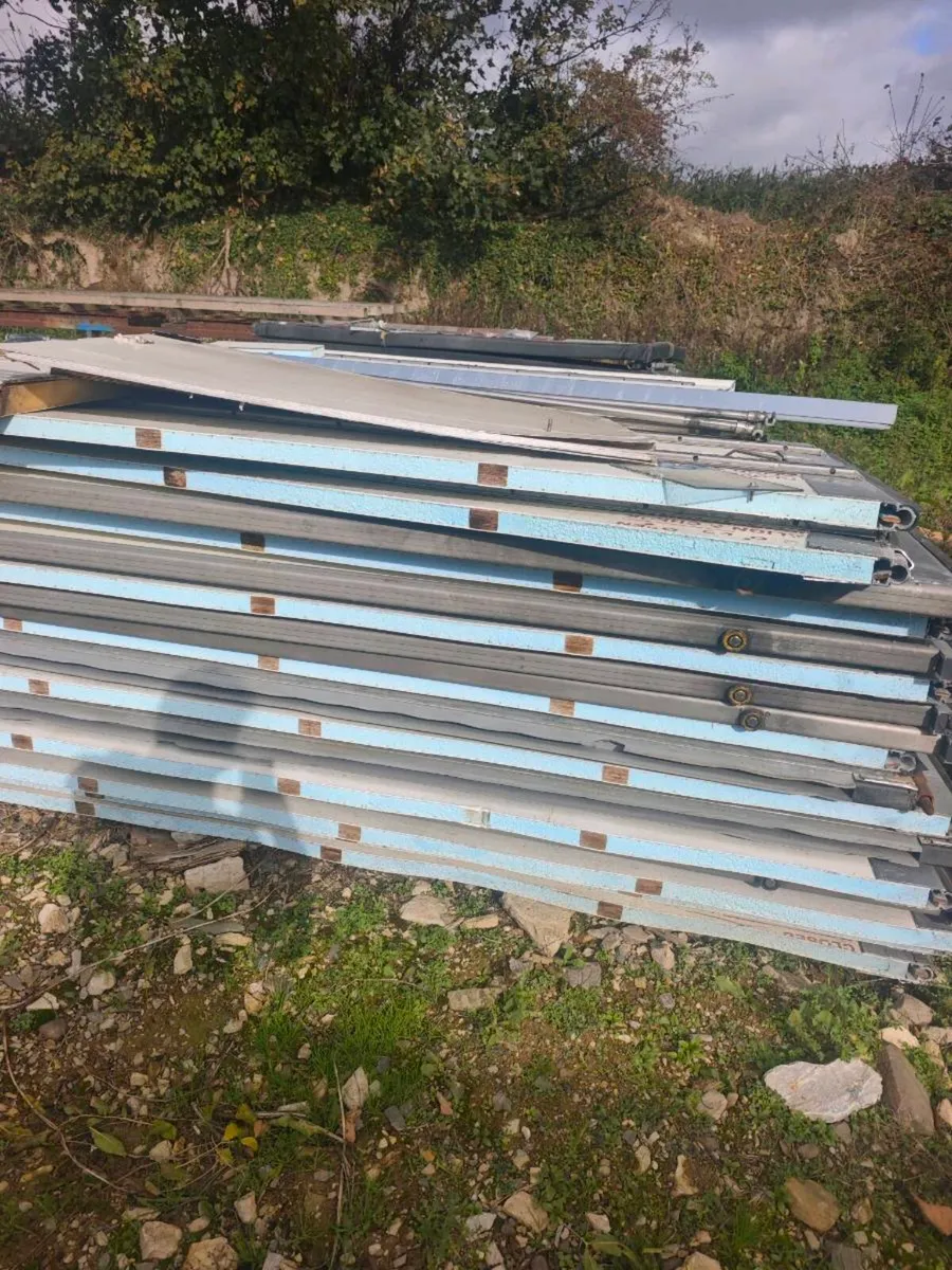 Insulated fridge panels free - Image 1