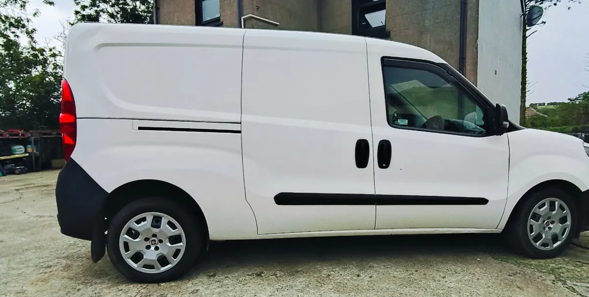 Fiat Doblo 2020 - Image 4