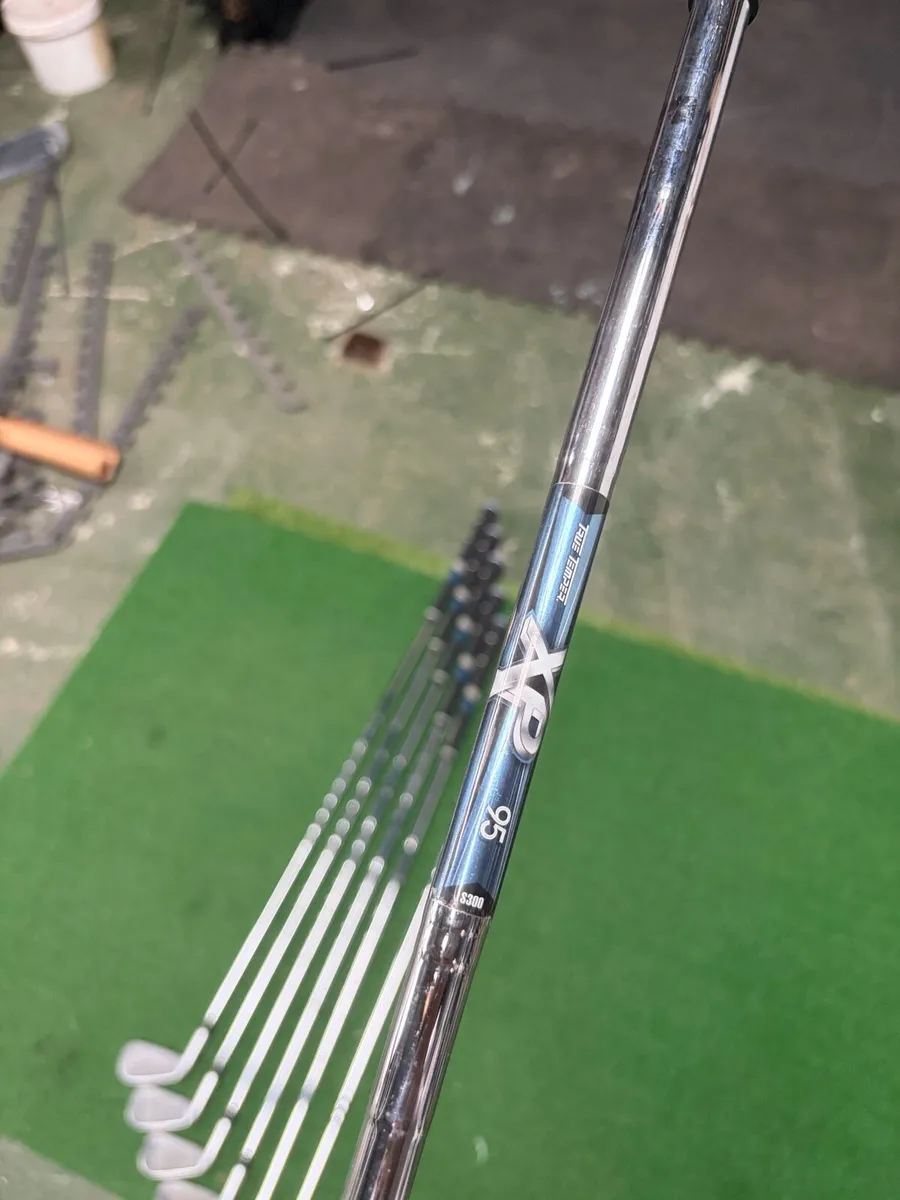 Callaway apex cf16 irons - Image 3