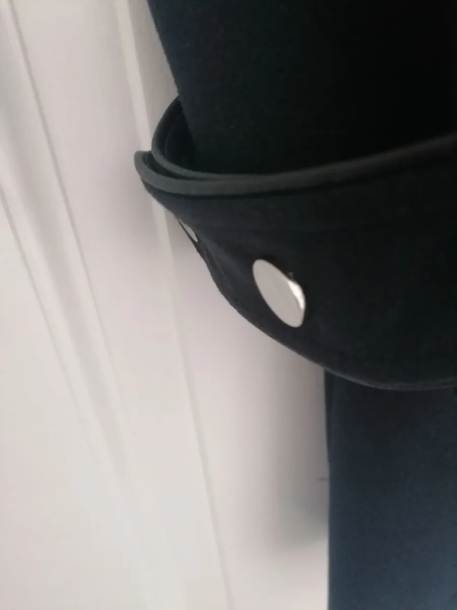 Fully Lined Black Coat Size 10 by Very for Sale - Image 3