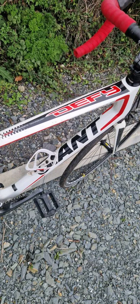 Giant defy 1 carbon ( serviced ) ( delivery ) - Image 4