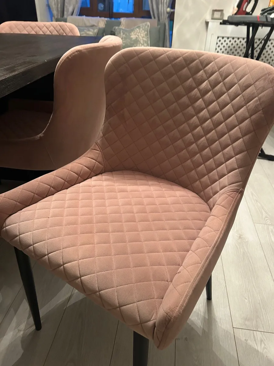 Dinning table & chairs - Image 2