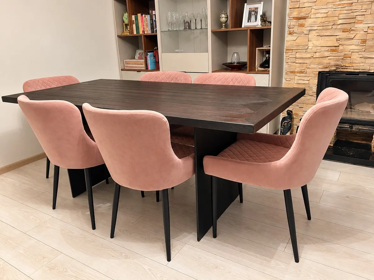 Dinning table & chairs - Image 1