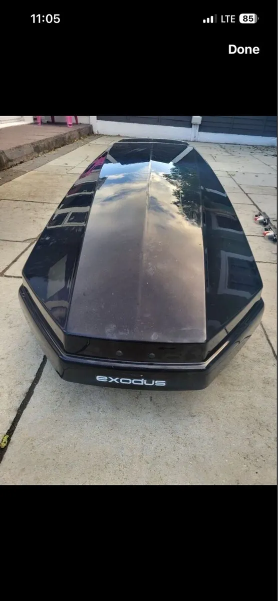 Exodus roof box 360ltr - Image 1