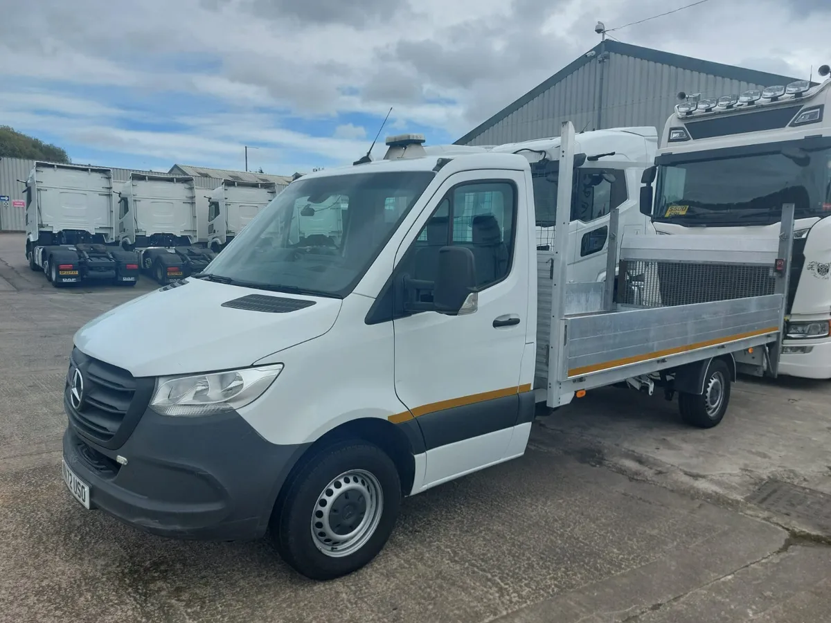 Mercedes-Benz Sprinter 2022 - Image 4