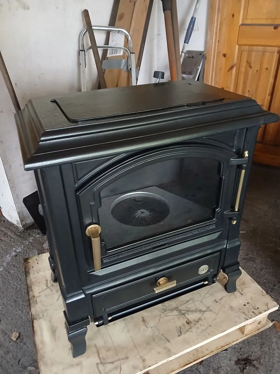 Nestor Martin/Efel oil stove with boiler - Image 3