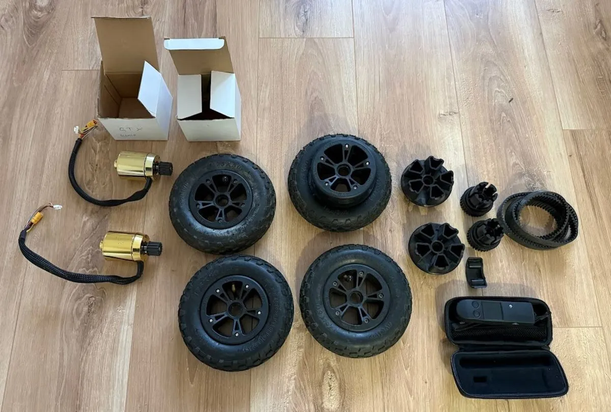 Evolve Electric Skateboard - EXTRAS - Image 3