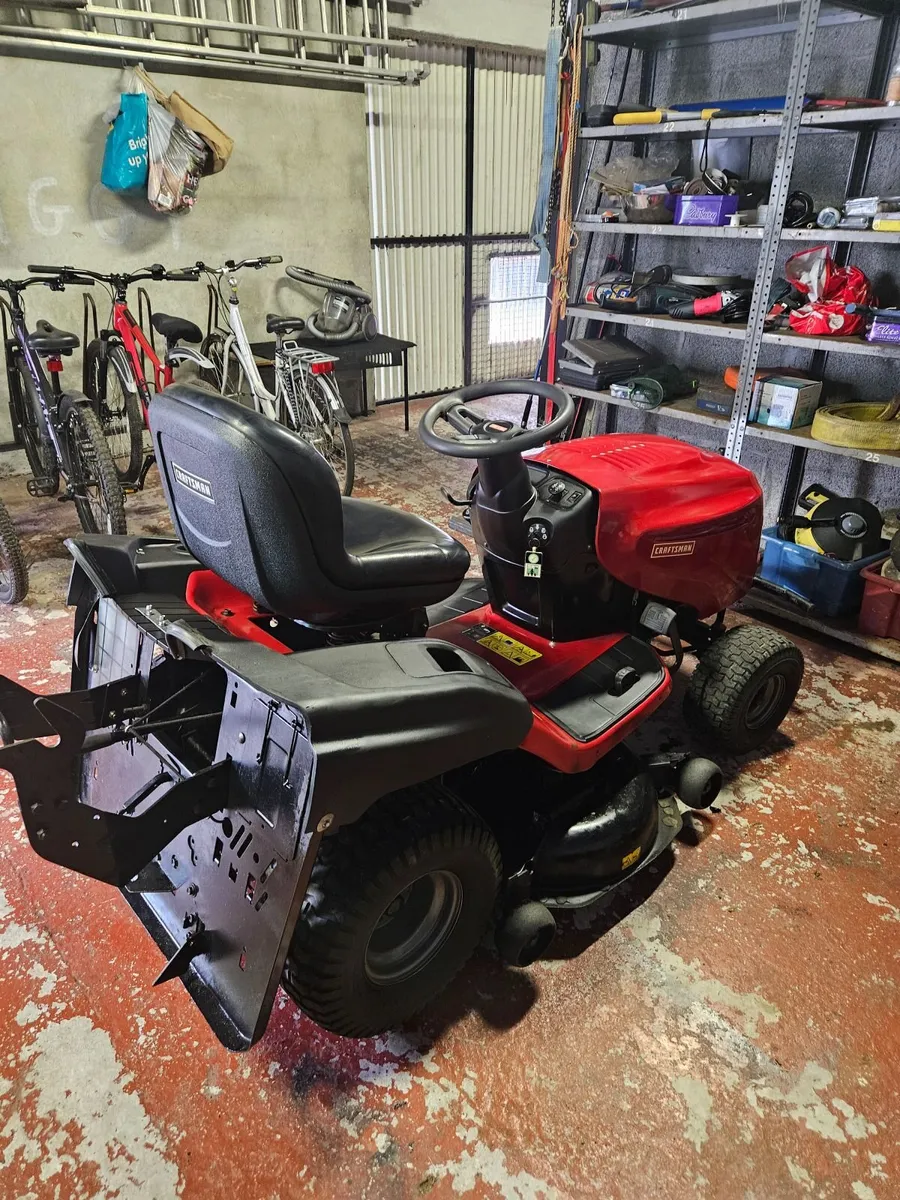 Ride-On Lawnmower - Image 4
