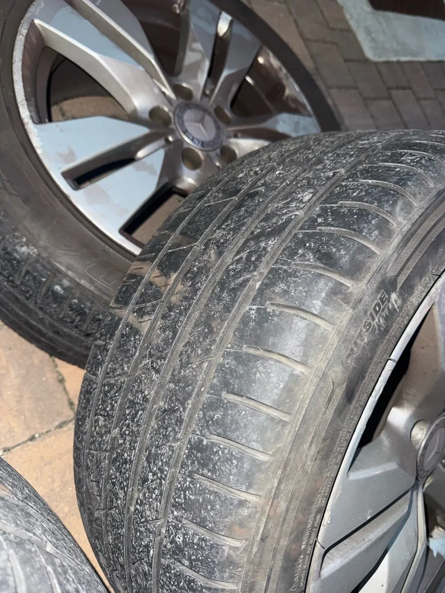 Mercedes Alloys and Tyres - Image 3
