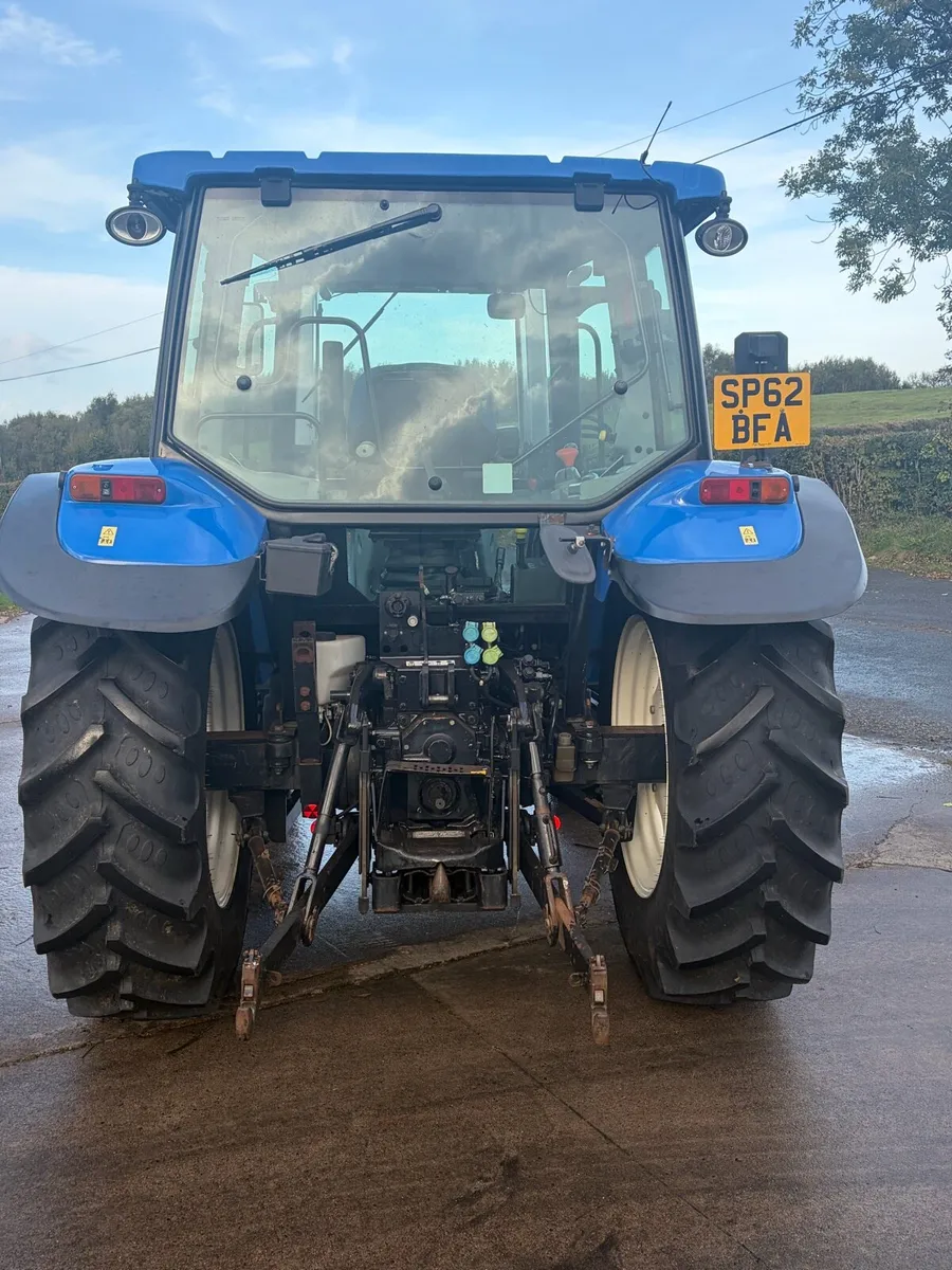 New holland T5060 + loader - Image 4
