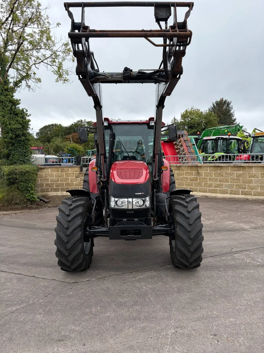 Case Farmall 95A + loader - Image 2