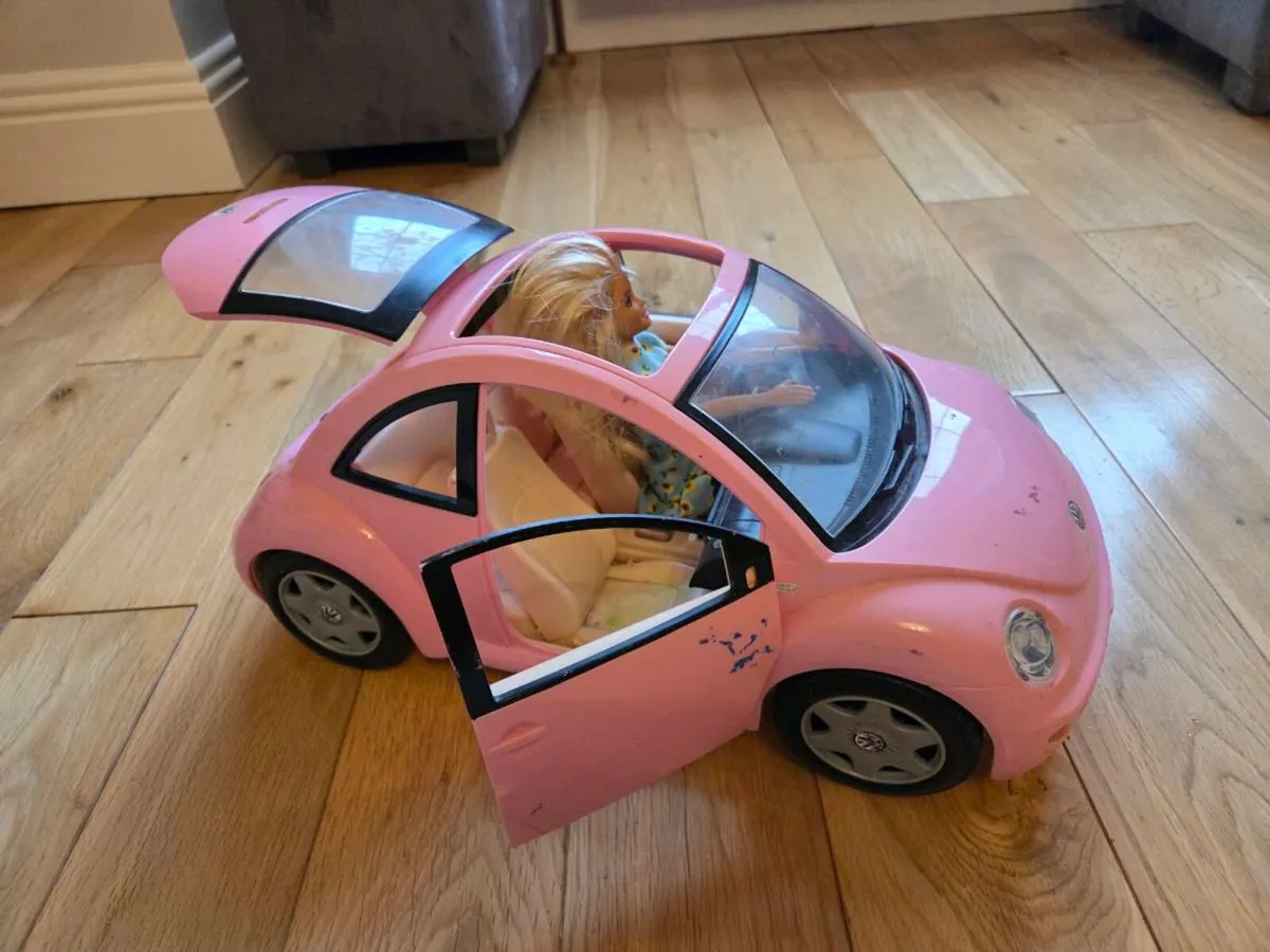 Barbie Car - Image 2