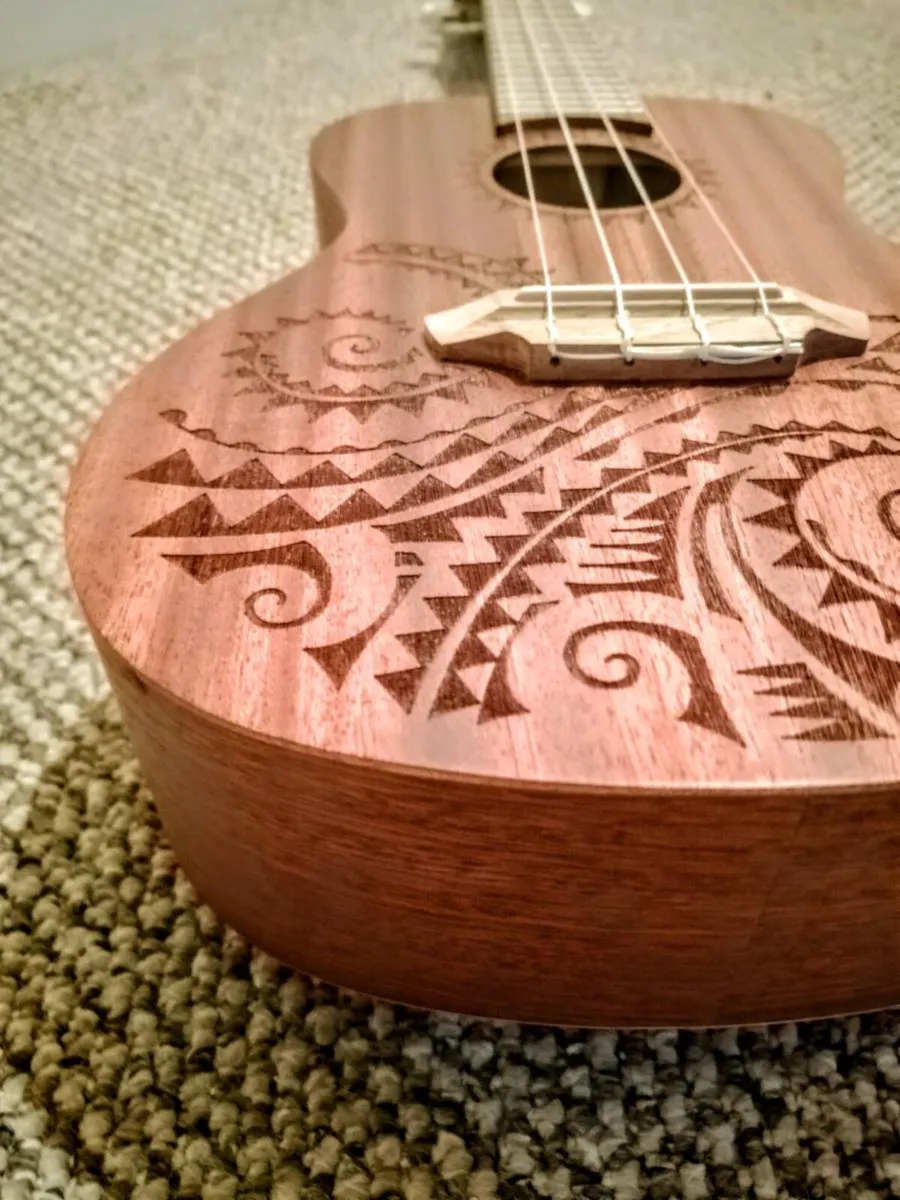 Luna Ukulele - Image 1