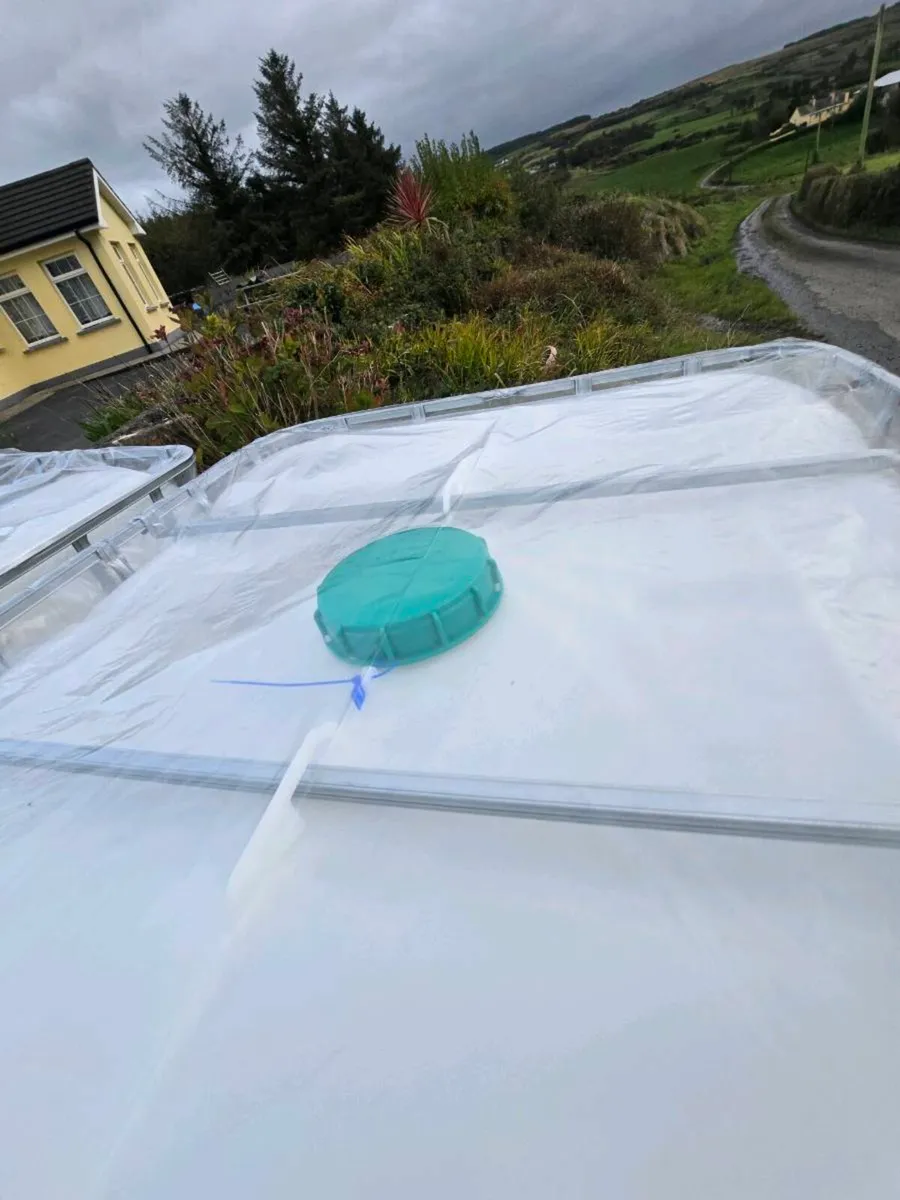 Brand New 1000 Litre Food Grade IBC Tanks - Image 2