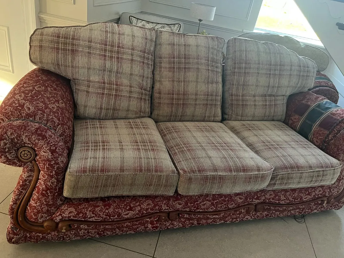 3 Seater Couch and chair - Image 2