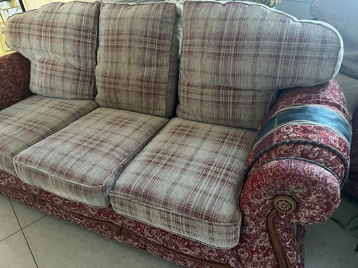 3 Seater Couch and chair - Image 3