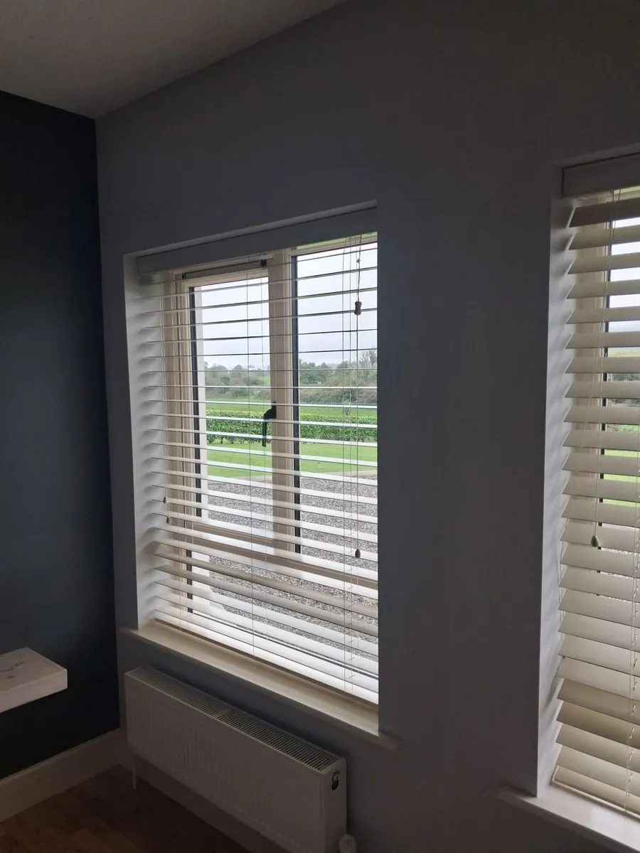 Blinds - Image 1
