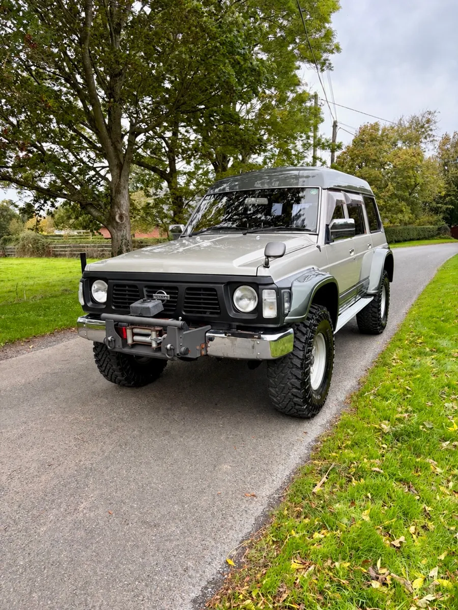 1994 Nissan Patrol Safari Granroad - Image 2