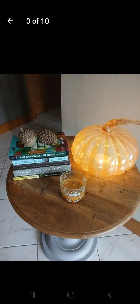 Solid wood table - Image 4