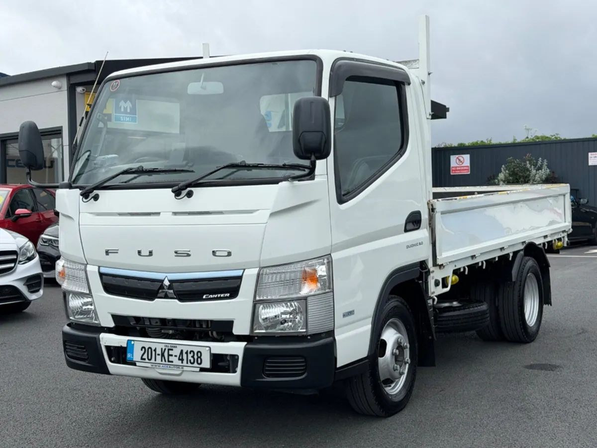 Mitsubishi Canter FLATBED - 3 SEATER - 3.0L DIESEL - Image 1