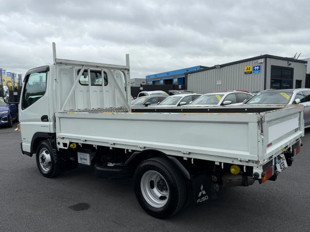 Mitsubishi Canter FLATBED - 3 SEATER - 3.0L DIESEL - Image 3