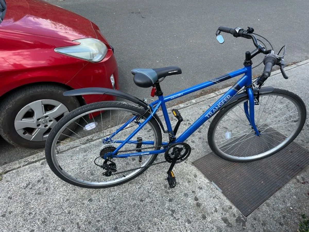 Apollo Transfer Hybrid Bike - Image 2