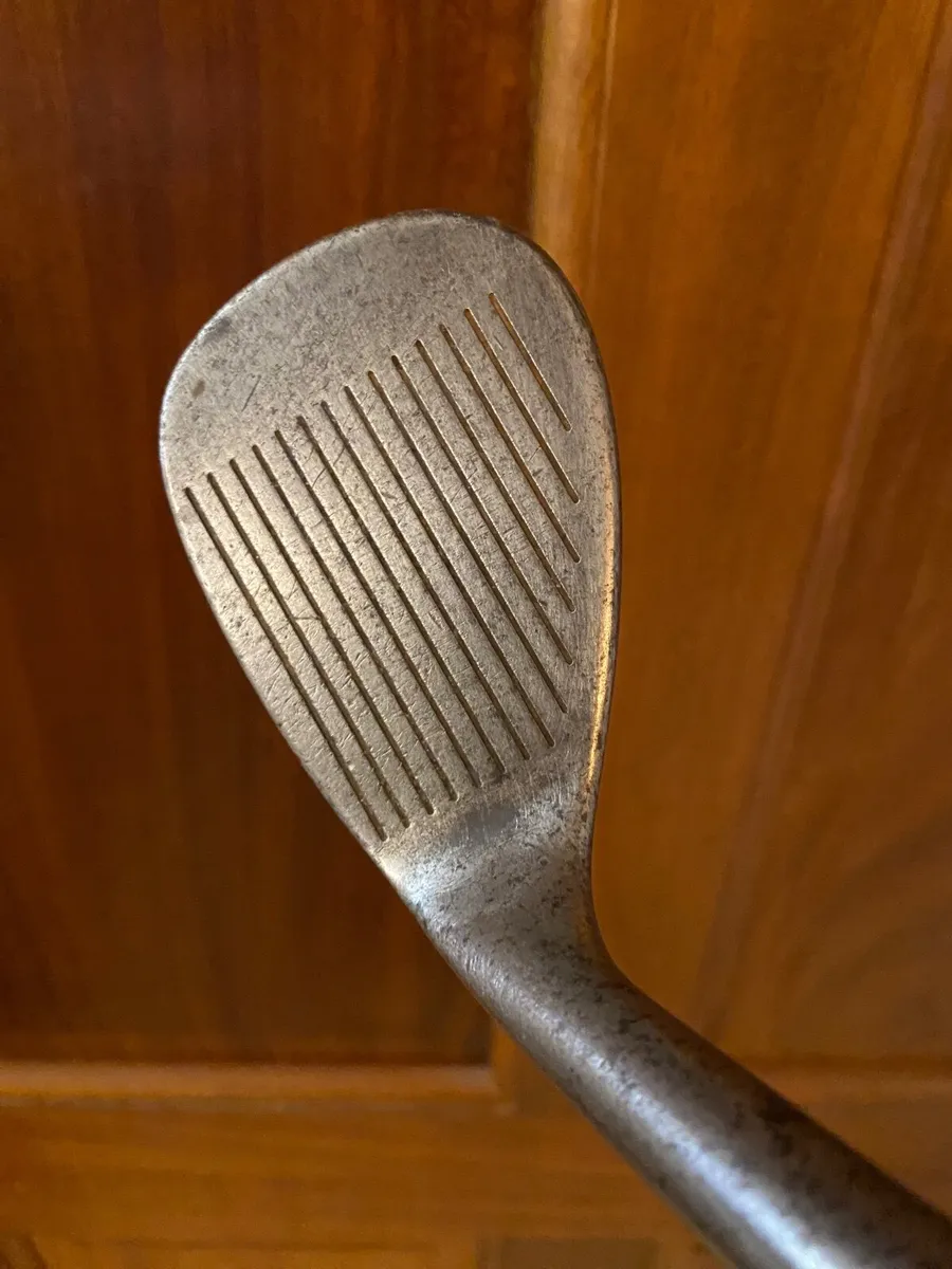 Cleveland 58 Degree Tour Action Wedge Raw Finish - Image 4