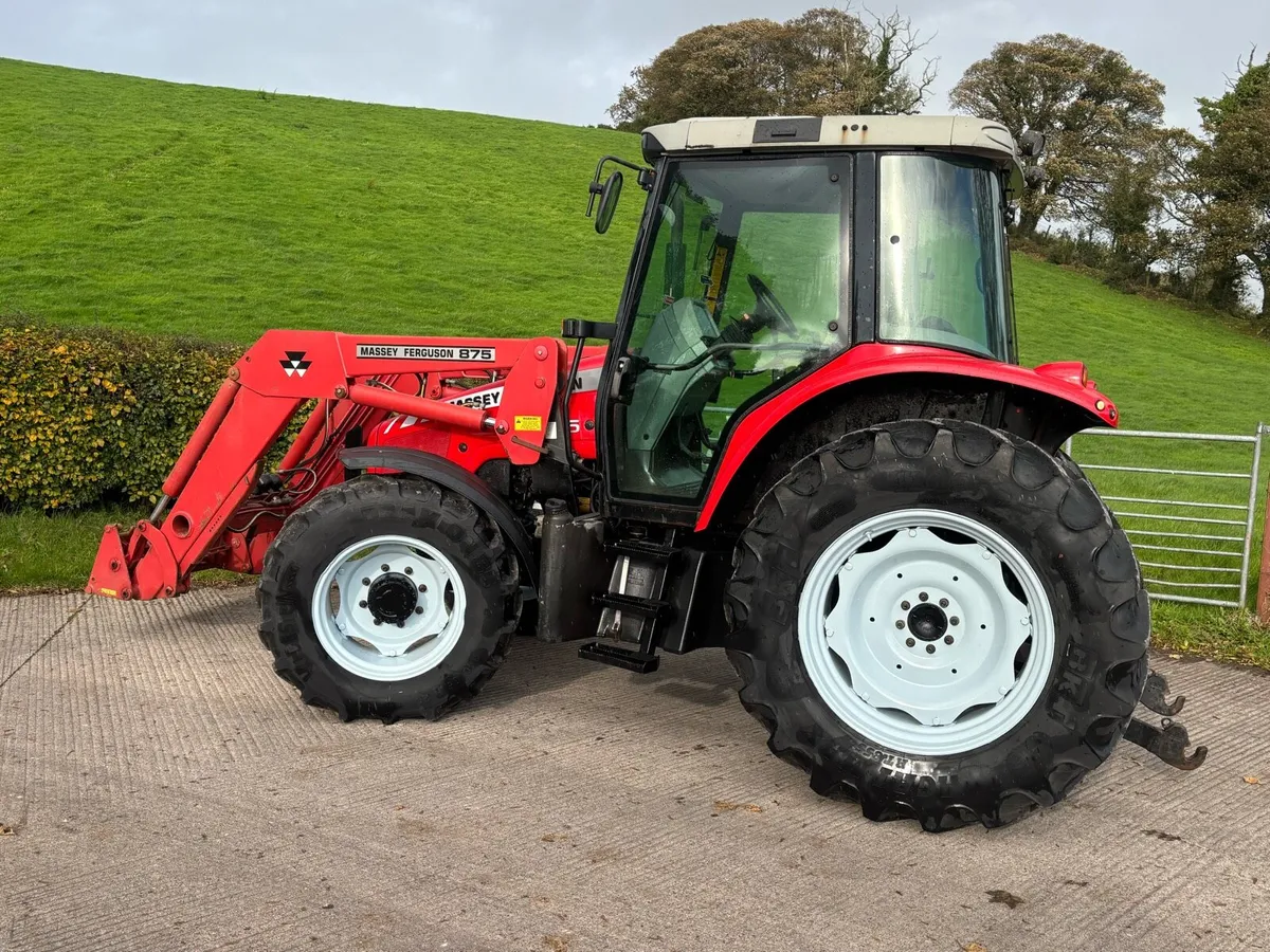 Massey Ferguson 5455 - Image 2