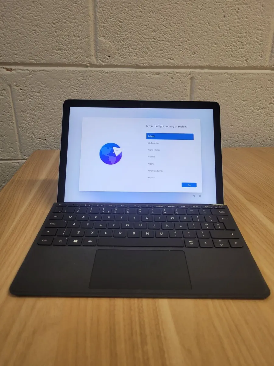 Microsoft Surface Go 2 - Image 3