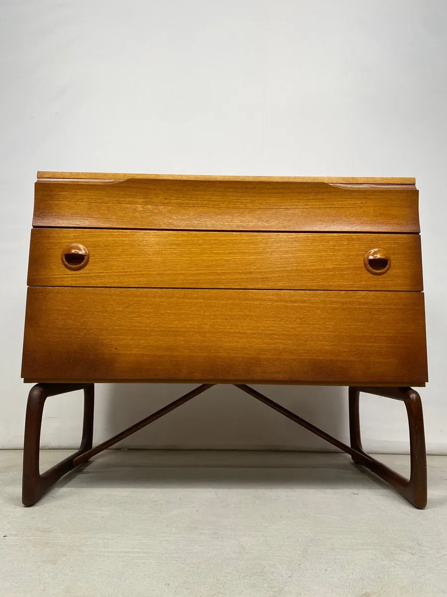 Mid Century Teak Chest of Drawers - Image 3