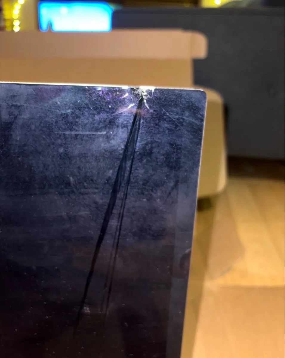 Apple Studio Display 27” 5K Standard - Image 4