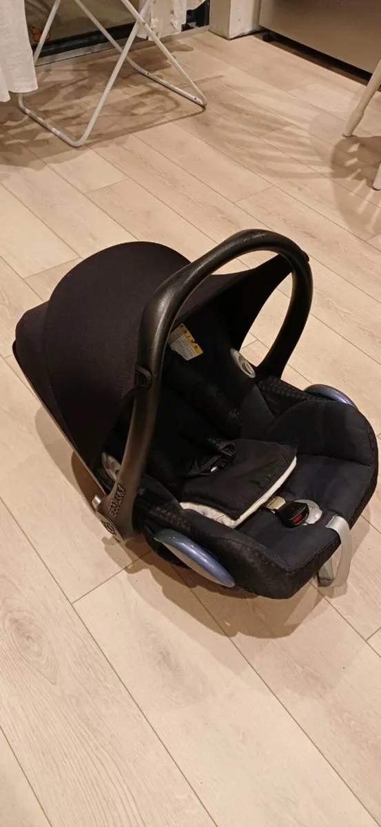 Baby Car Seat - Image 2