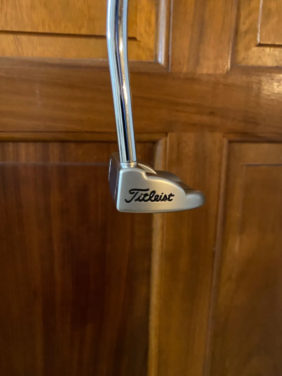 Scotty Cameron Select Fastback used 2 Rounds - Image 3