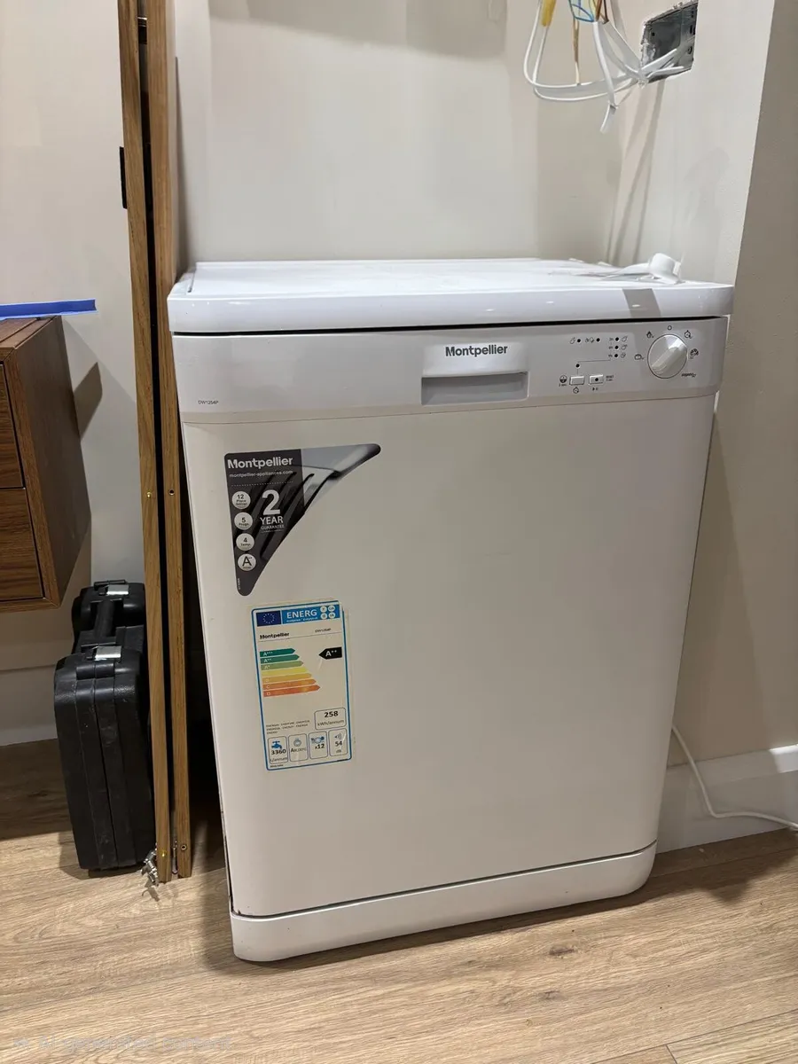 Montpellier Dishwasher - Image 1