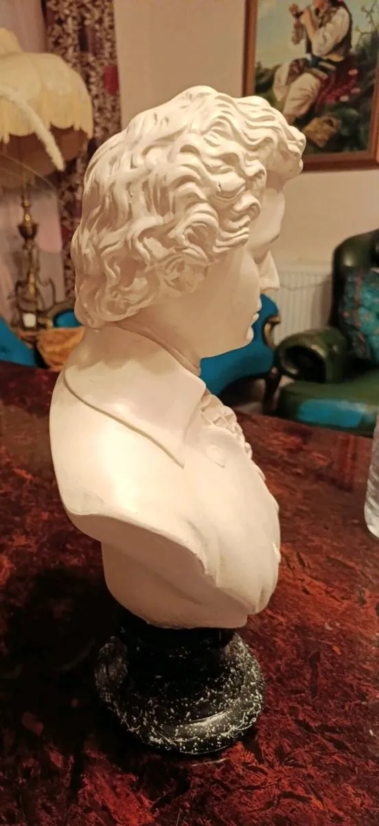 Large Mozart bust - Image 3