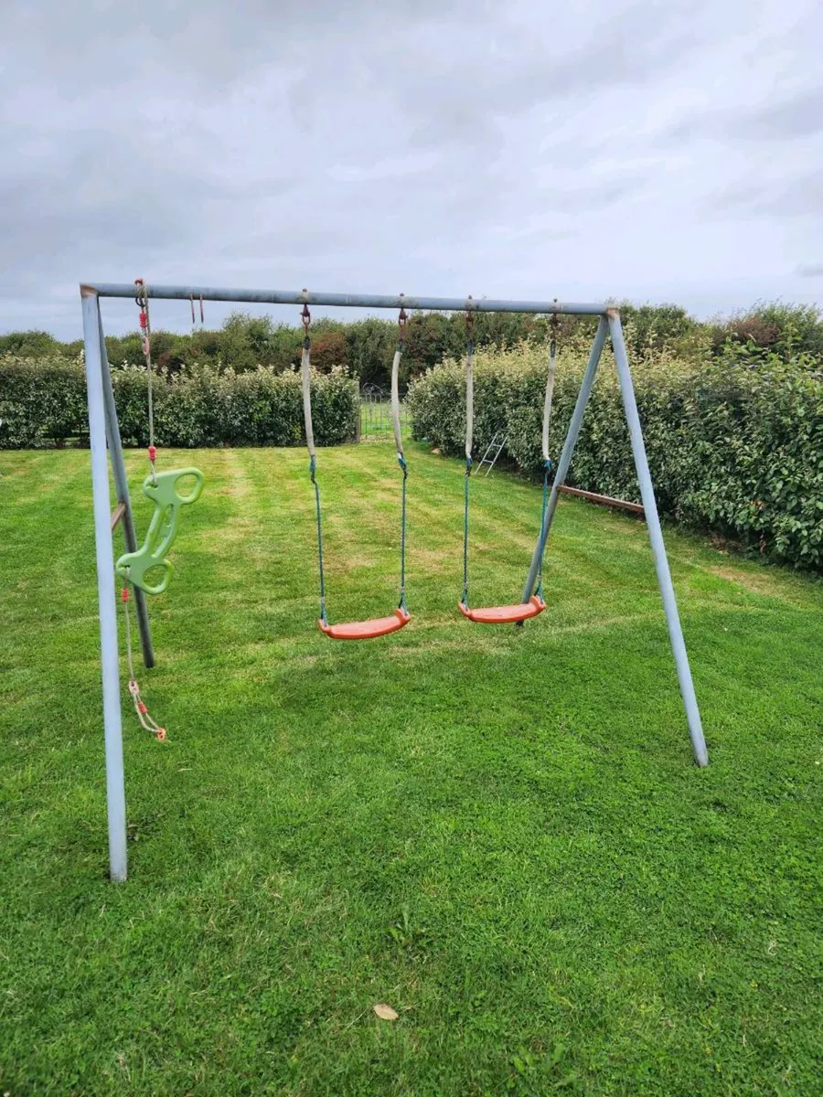Kids Steel frame swing - Image 1