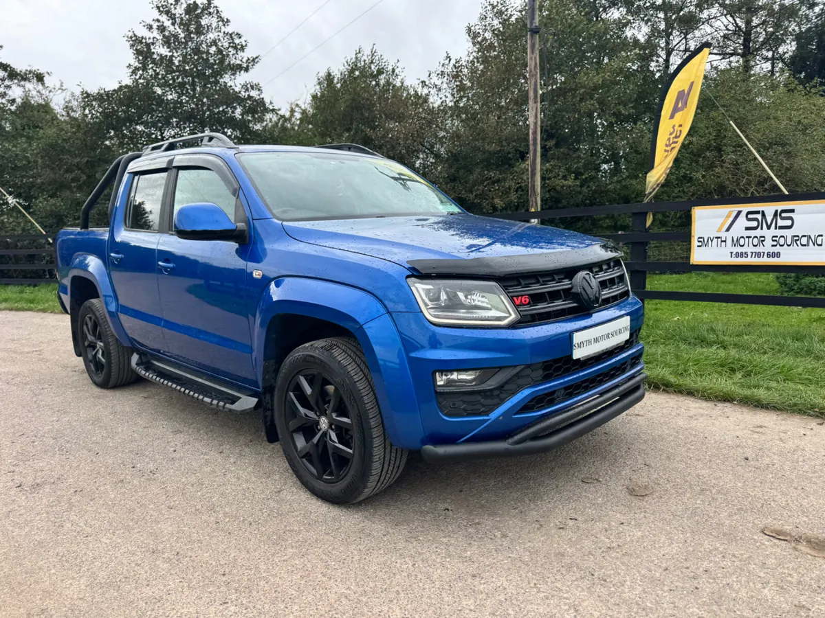 171 Volkswagen Amarok AVENTURA Black Ed***** - Image 2