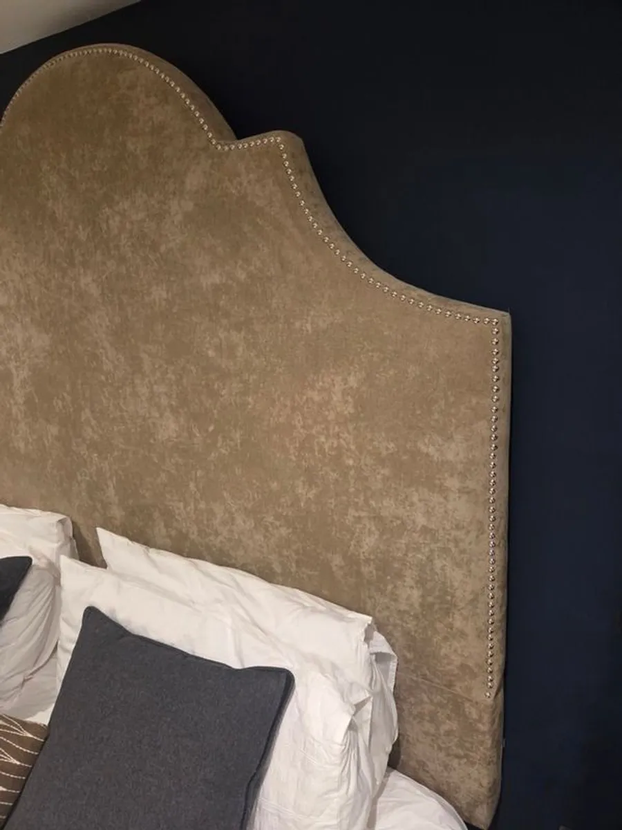 Fabulous Super King bed with Orthopaedic mattress, base & headboard in superb condition - Image 3