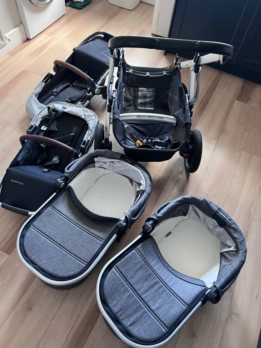 Uppababy Vista V2 Twin Buggy - Image 4