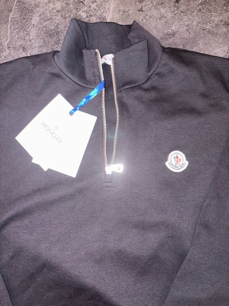 Moncler jumper half zip medium - Image 2