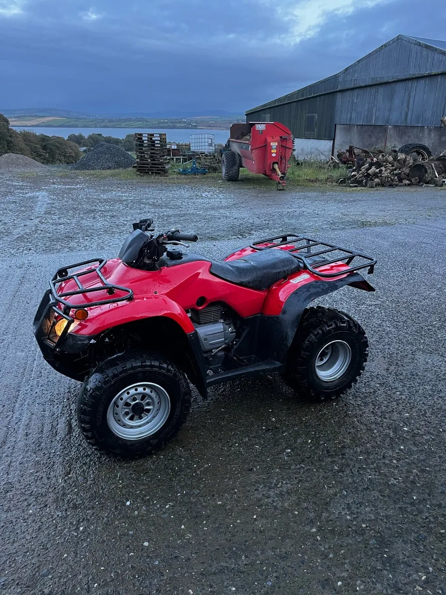 Honda 250 2014 - Image 2