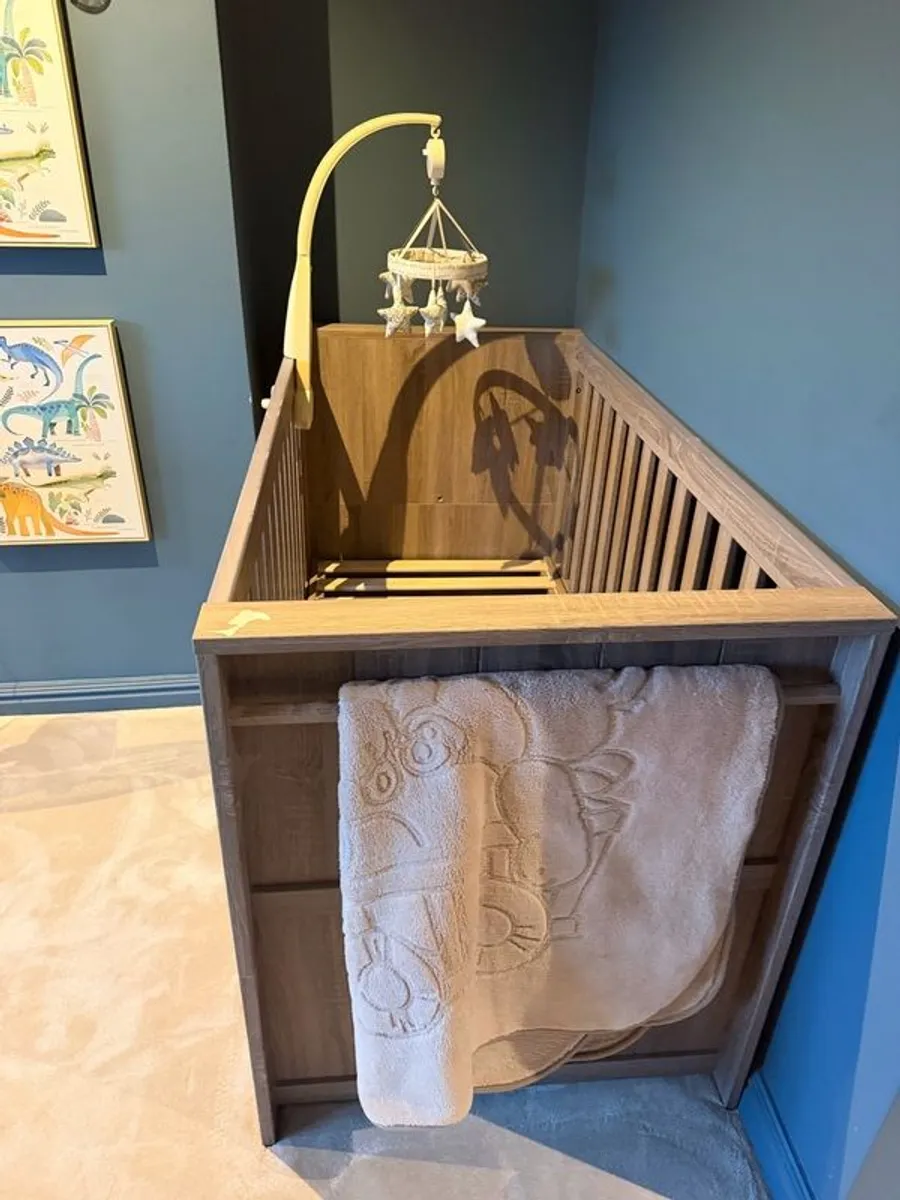 Cot bed - Image 3